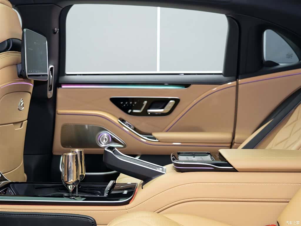 Maybach S-Class, 2023 23