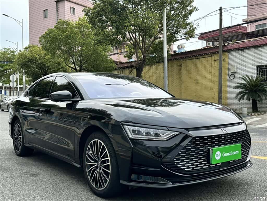 BYD Han, 2022 9