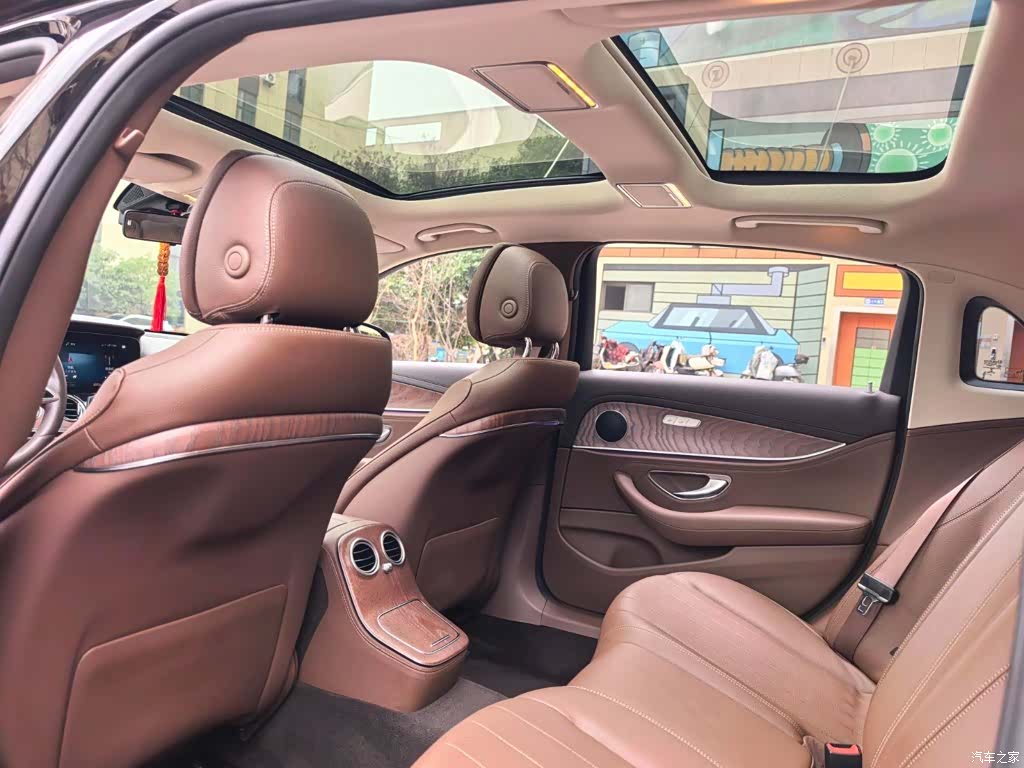 Mercedes-Benz E-Class, 2021 8
