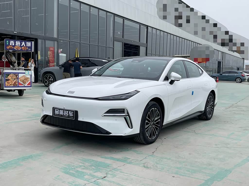 Geely Galaxy Starshine 8