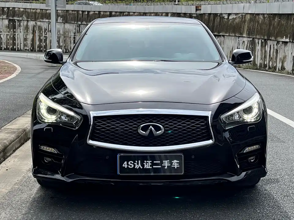 Infiniti Q50L Infiniti Q50L
