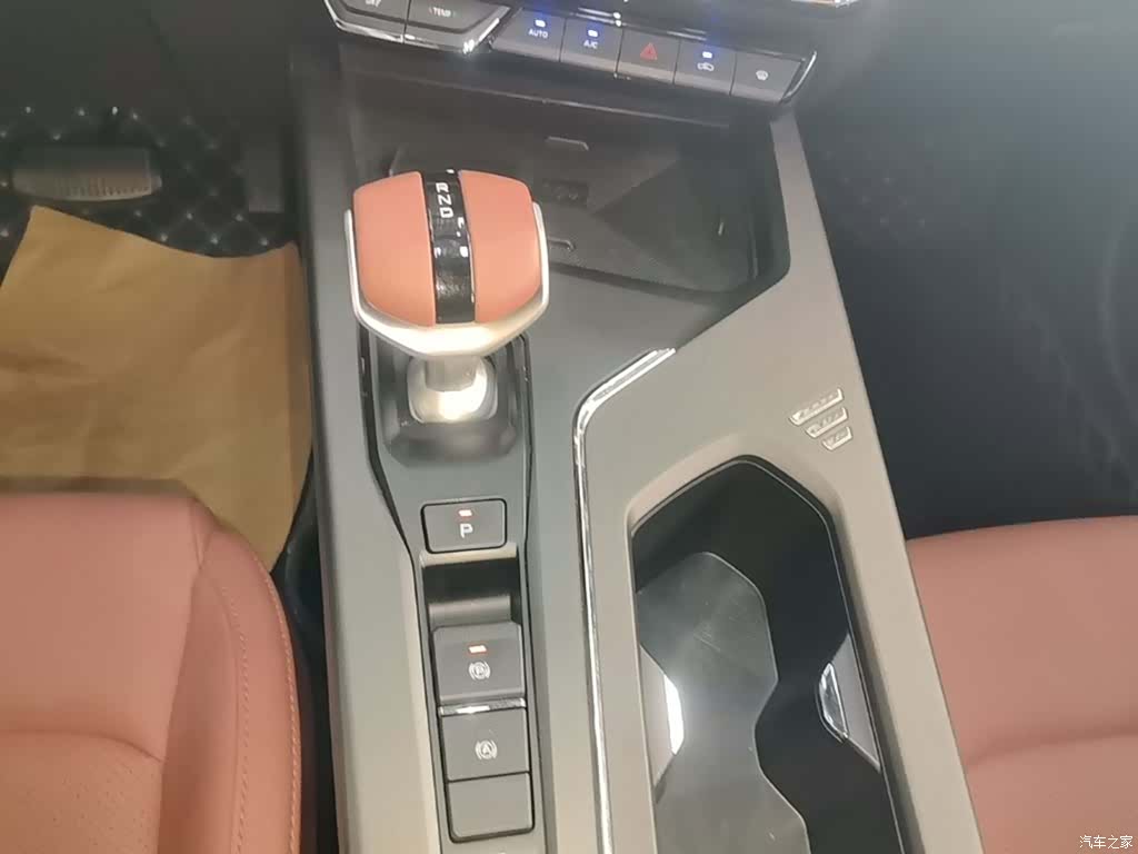 Changan X5, 2025 14