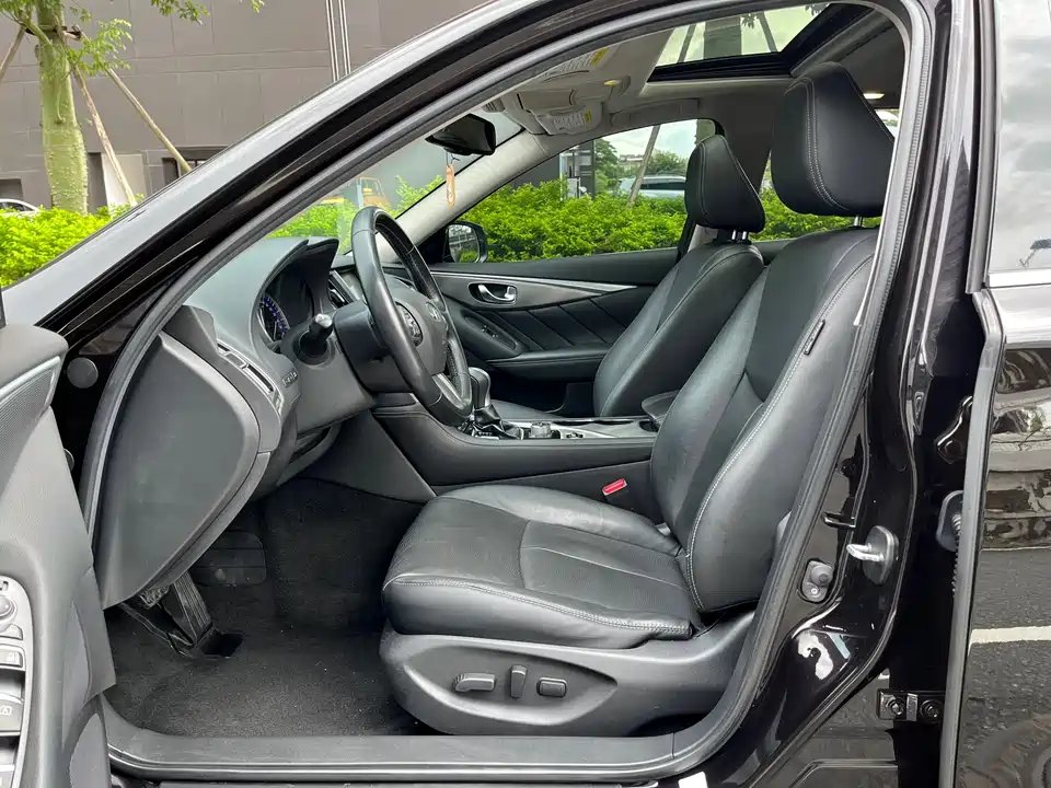 Infiniti Q50L Infiniti Q50L