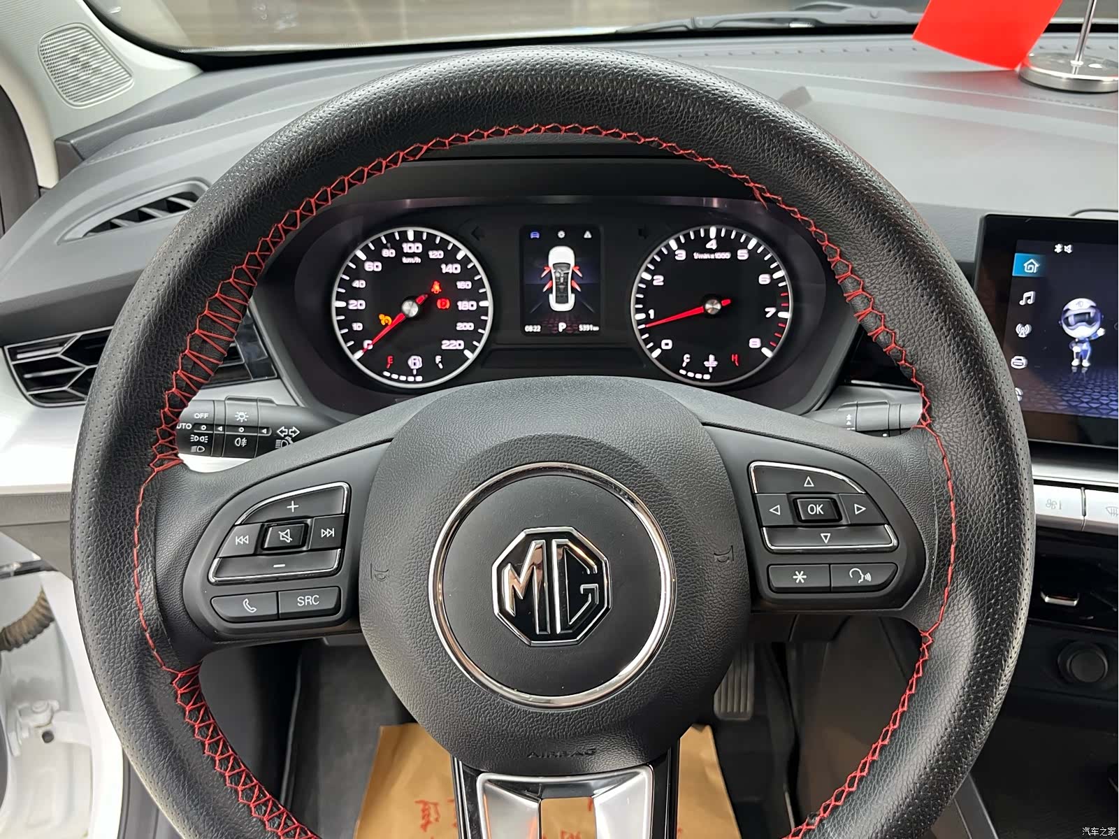 MG MG5, 2024 10
