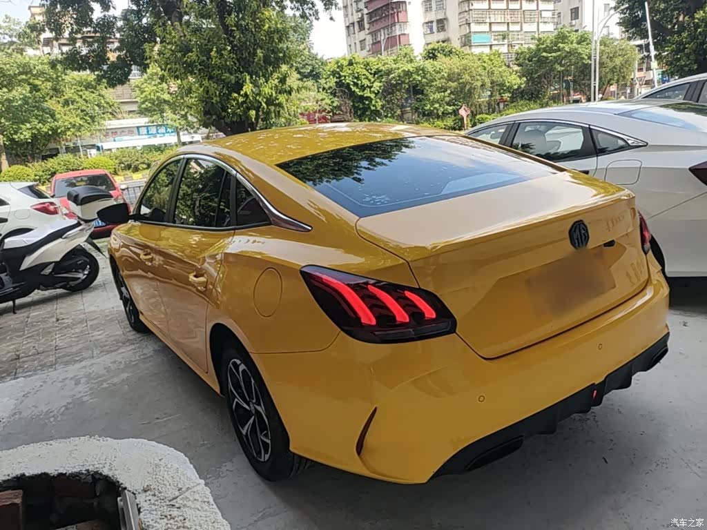 MG MG5, 2021 все фото