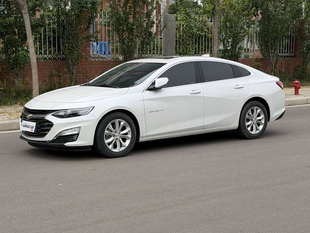 Chevrolet Malibu XL