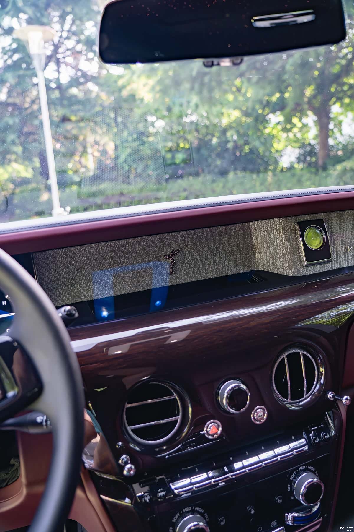 Rolls-Royce Phantom, 2020 27