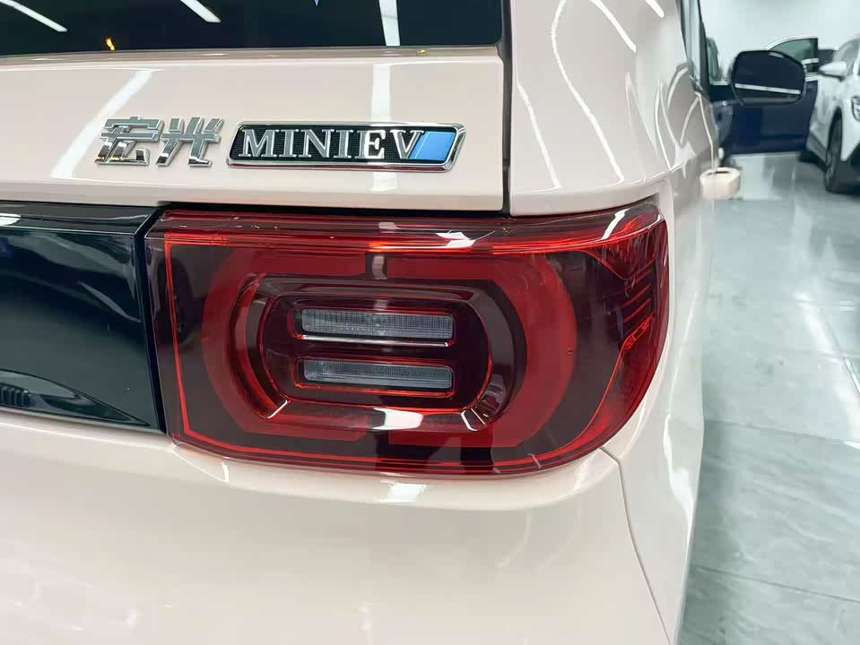 Wuling Hongguang MINIEV Wuling Hongguang MINIEV