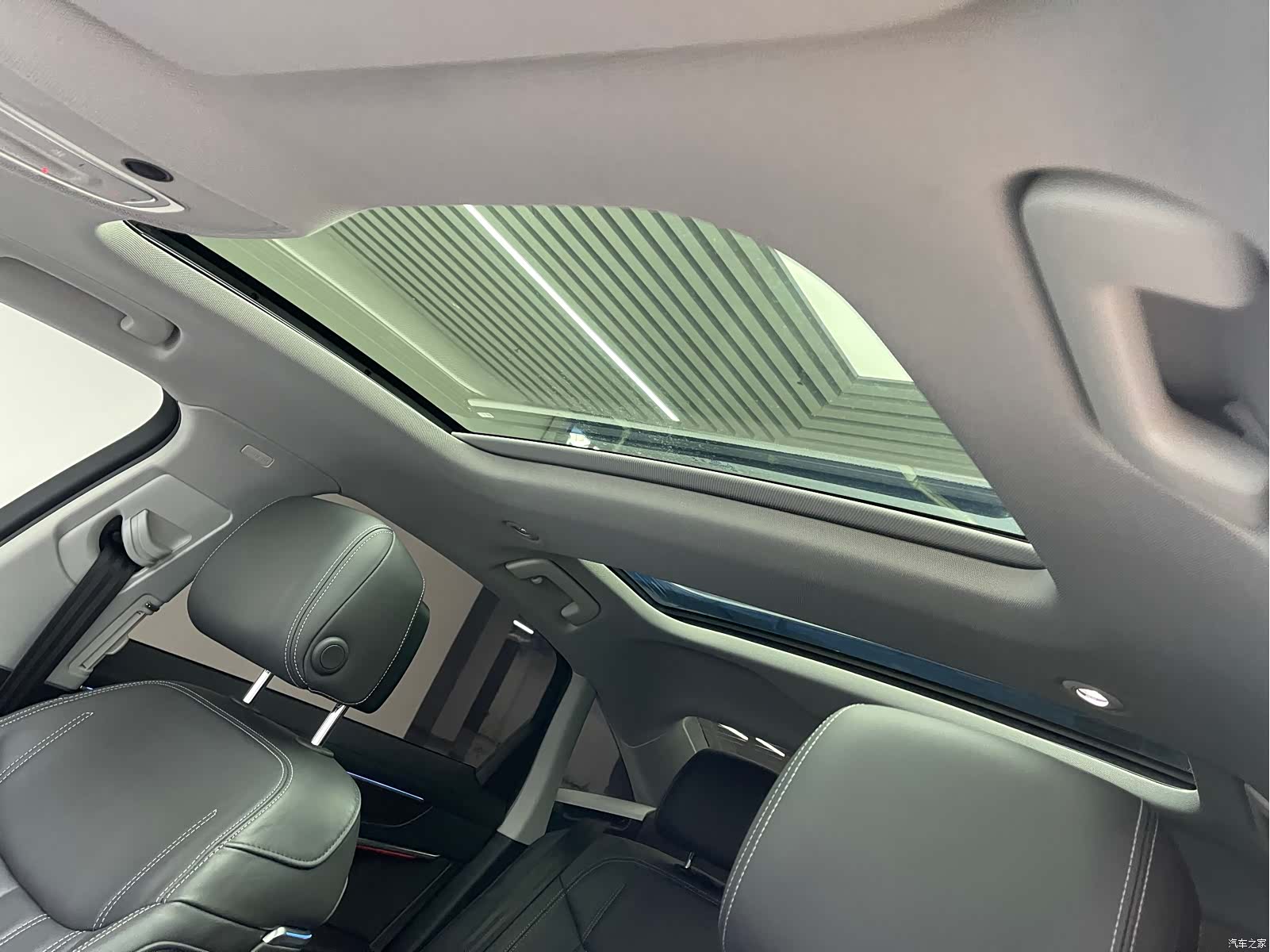 Audi A6L, 2019 14