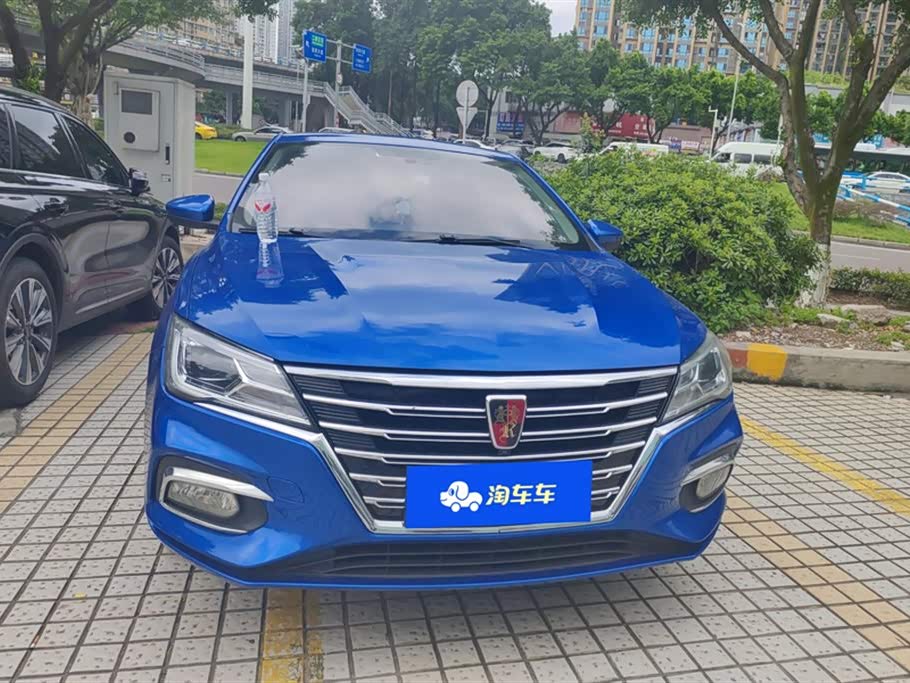 Roewe i5