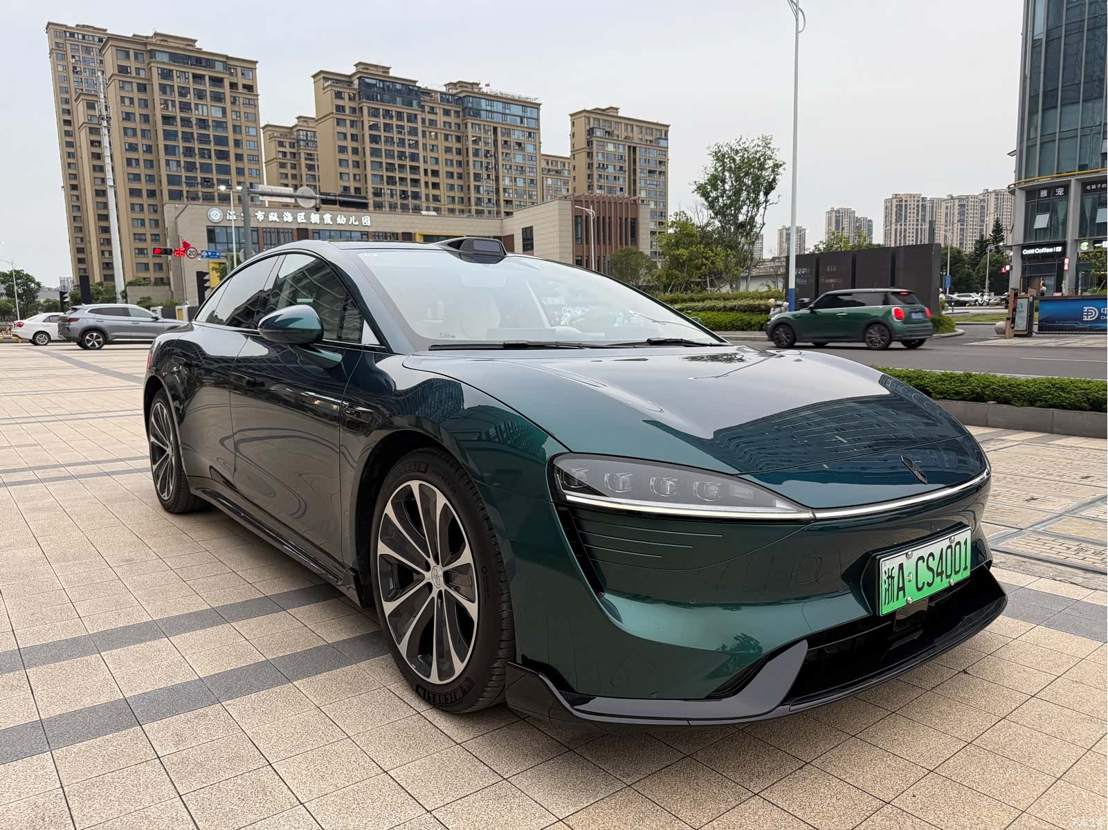 Luxeed S7, 2025 3