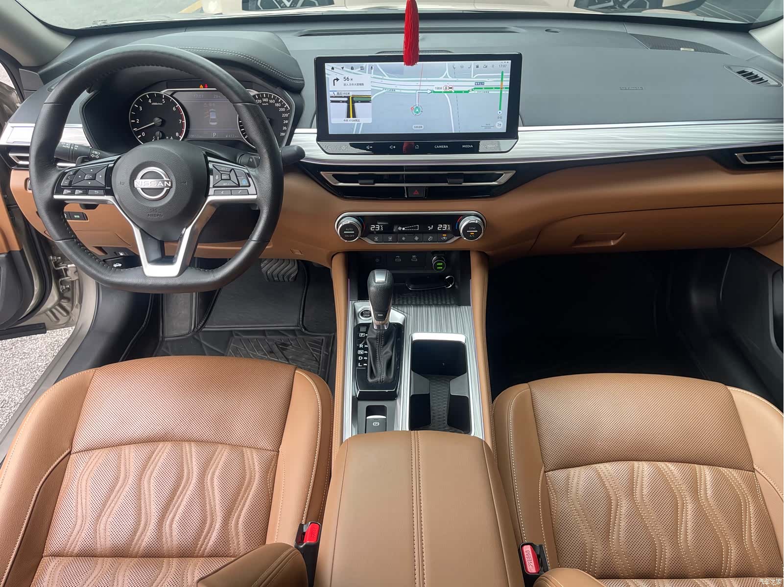 Nissan Teana, 2023 11