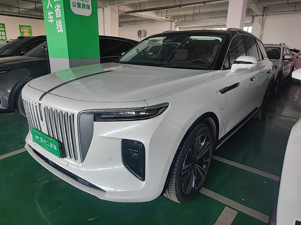 Hongqi E-HS9