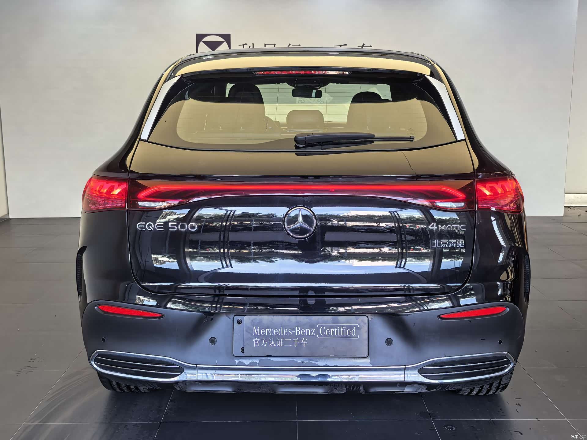 Mercedes-Benz EQE, 2025 все фото