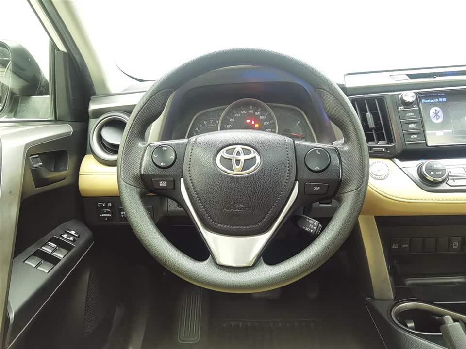 Toyota RAV4 Rongfang