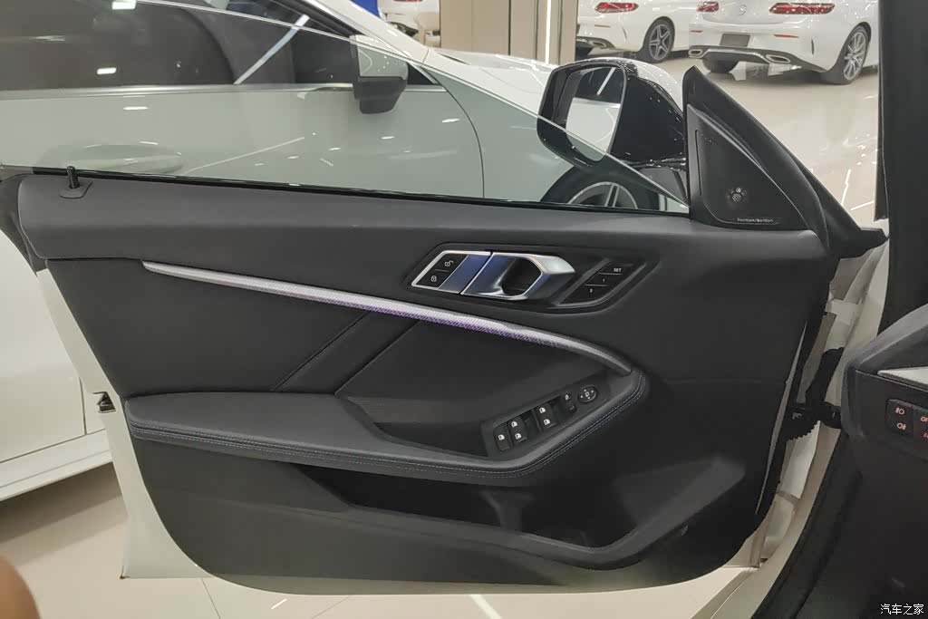 BMW 2 Series, 2023 7