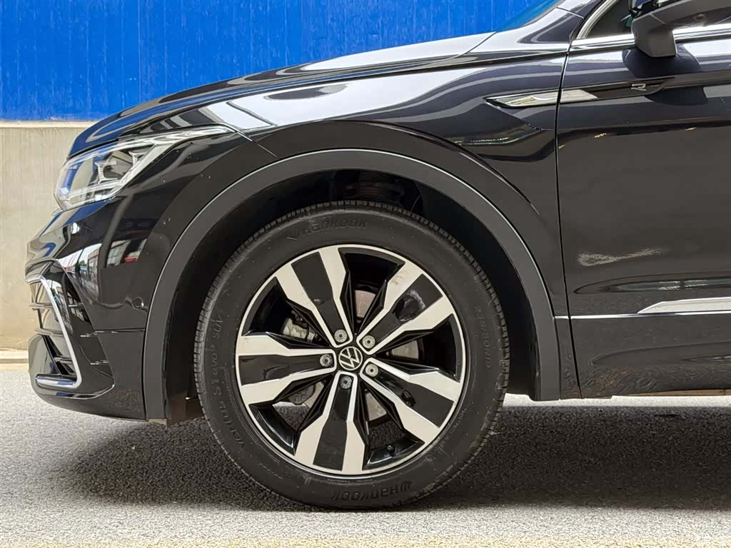 Volkswagen Tiguan L, 2024 6