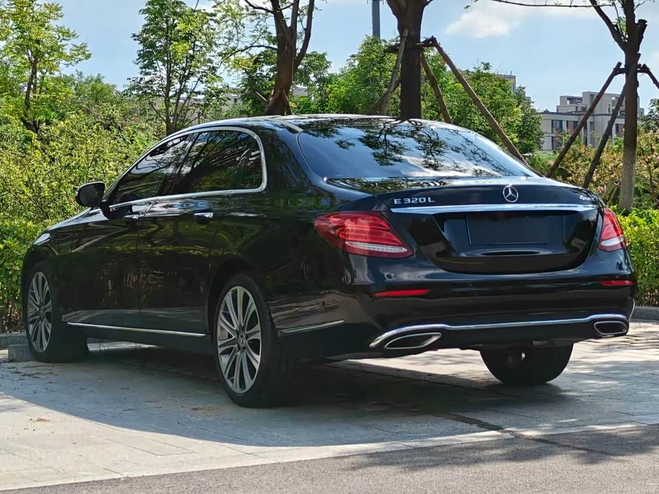 Mercedes-Benz E-class Mercedes-Benz E-class