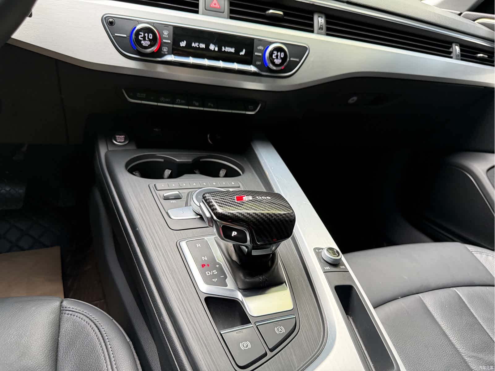 Audi A4L, 2019 12