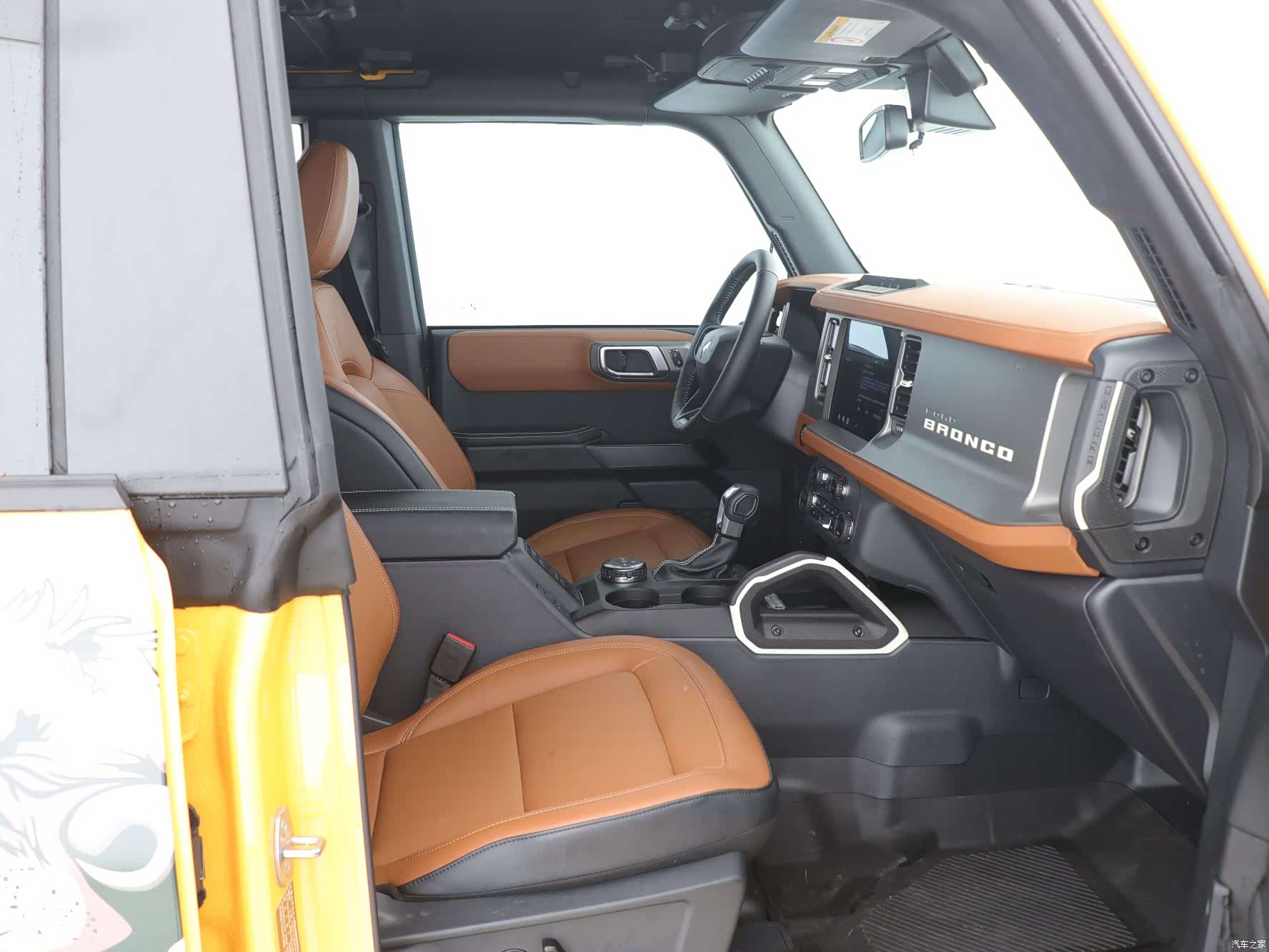 Ford Bronco, 2025 10