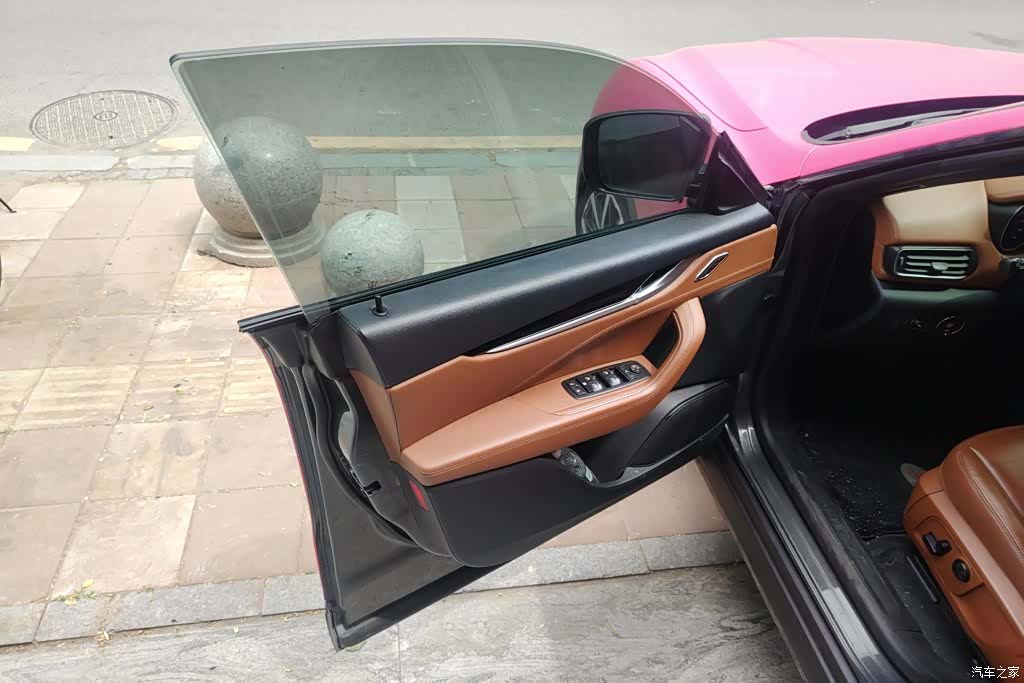 Maserati Levante, 2017 7