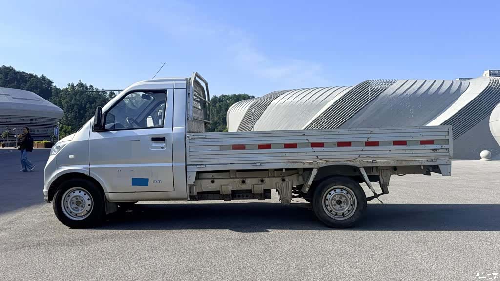 Wuling 41.86kWh, 2021 6