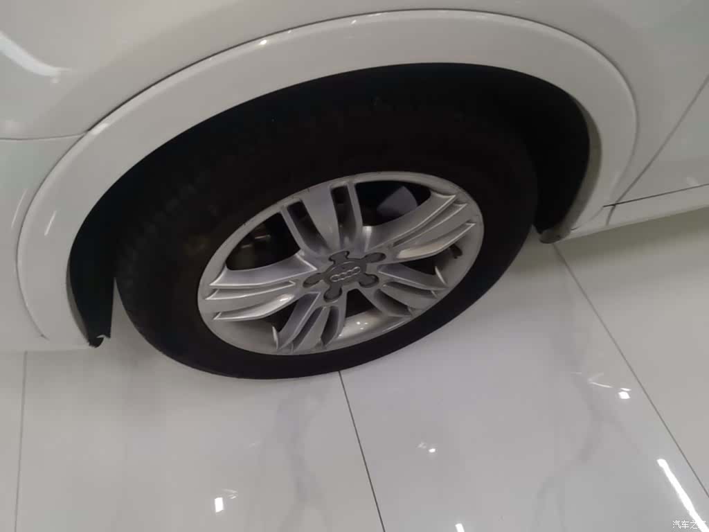 Audi Q3, 2016 23