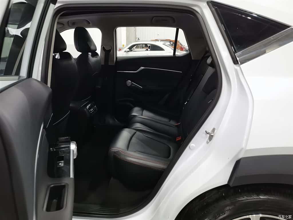 Trumpchi Emkoo, 2023 15
