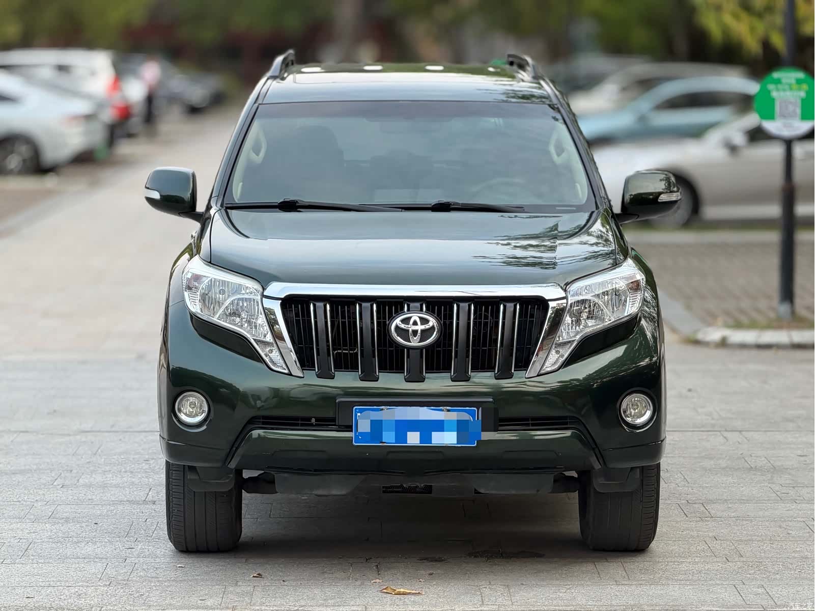 Toyota Prado, 2015 3