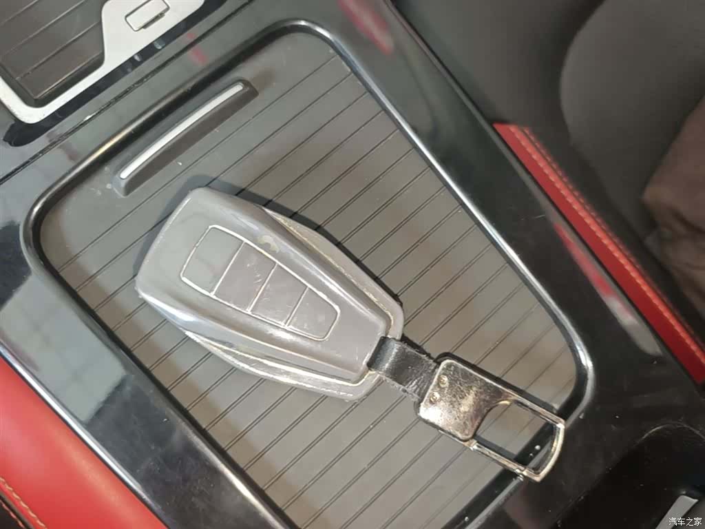 Geely Emgrand, 2020 9