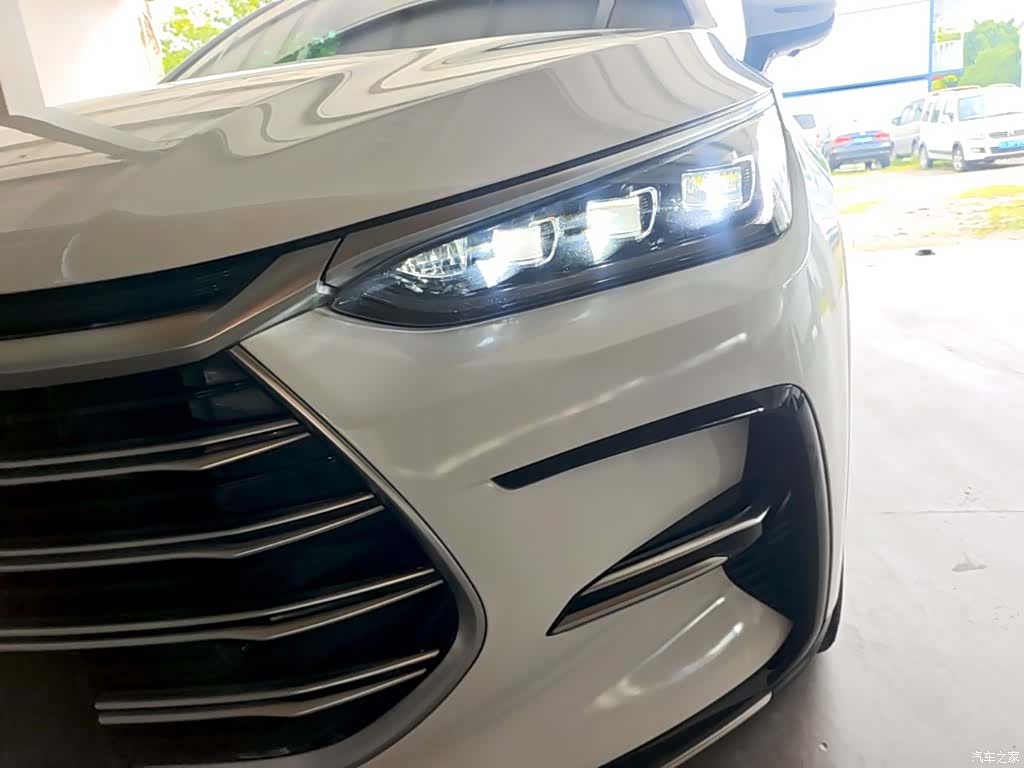 BYD Tang, 2022 24