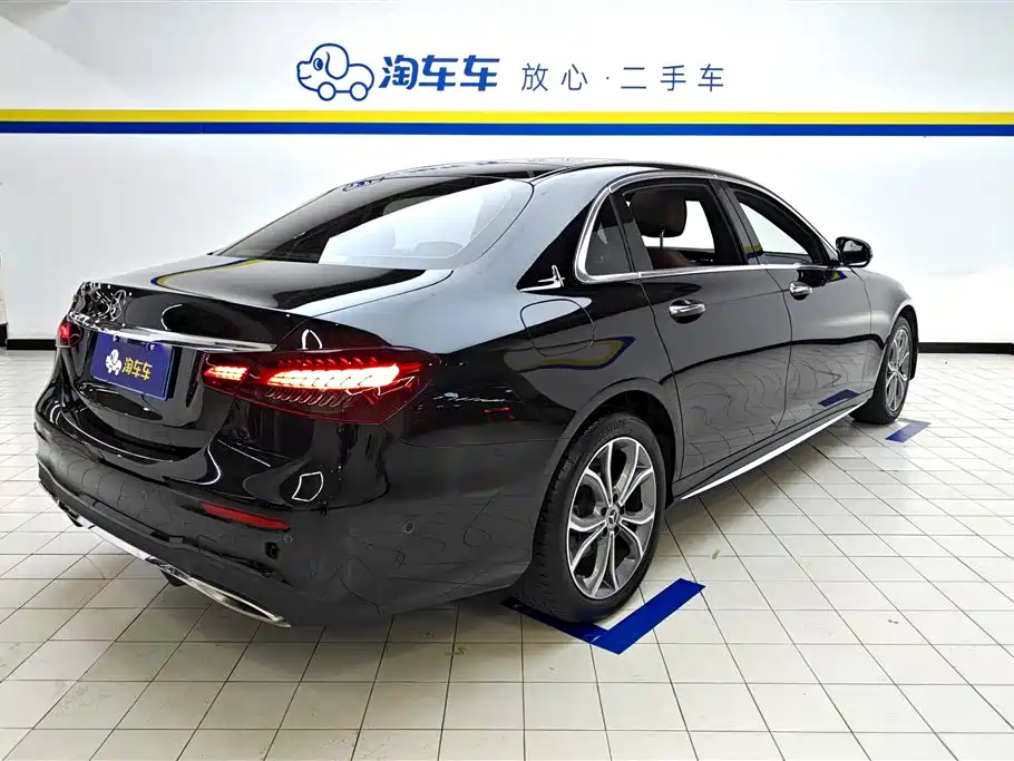 Mercedes-Benz E-class Mercedes-Benz E-class