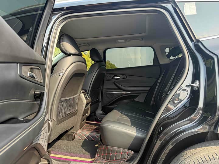 Exeed TXL 2019 1.6T liang qu zuan shi ban