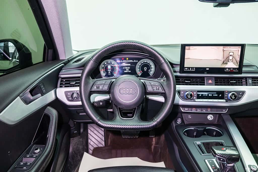 Audi A4L, 2022 11