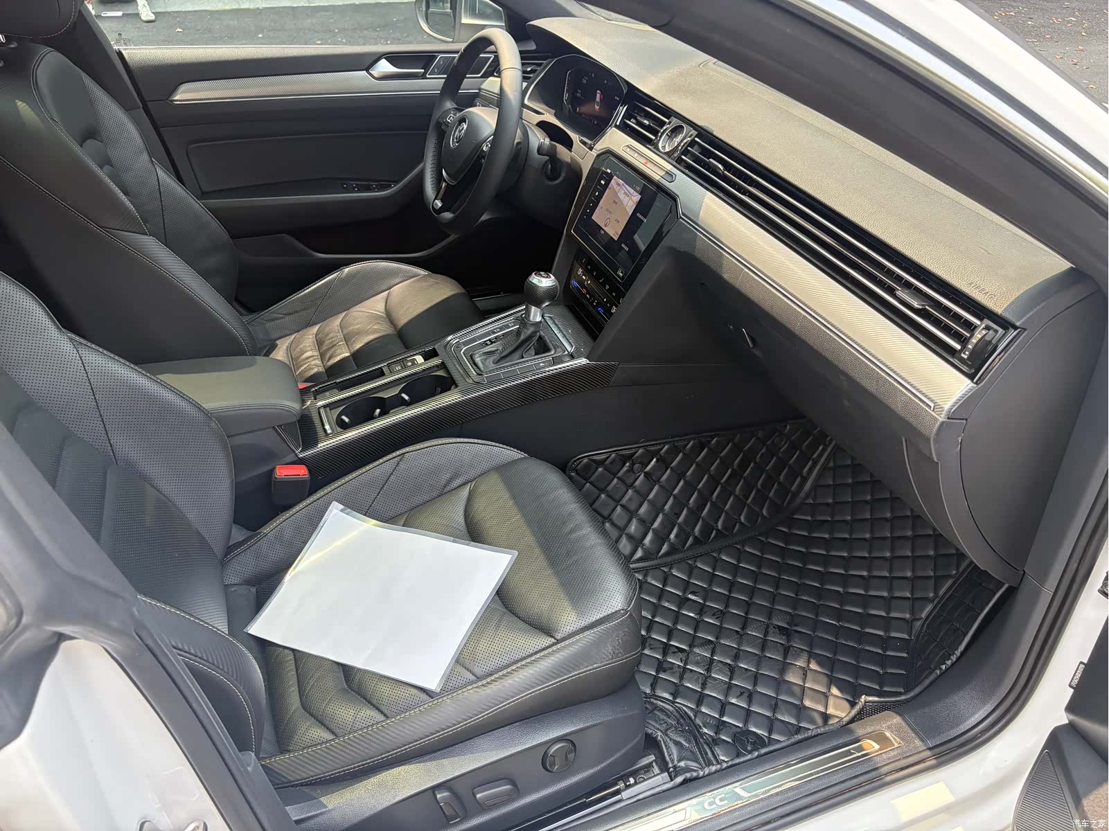 Volkswagen CC, 2022 9
