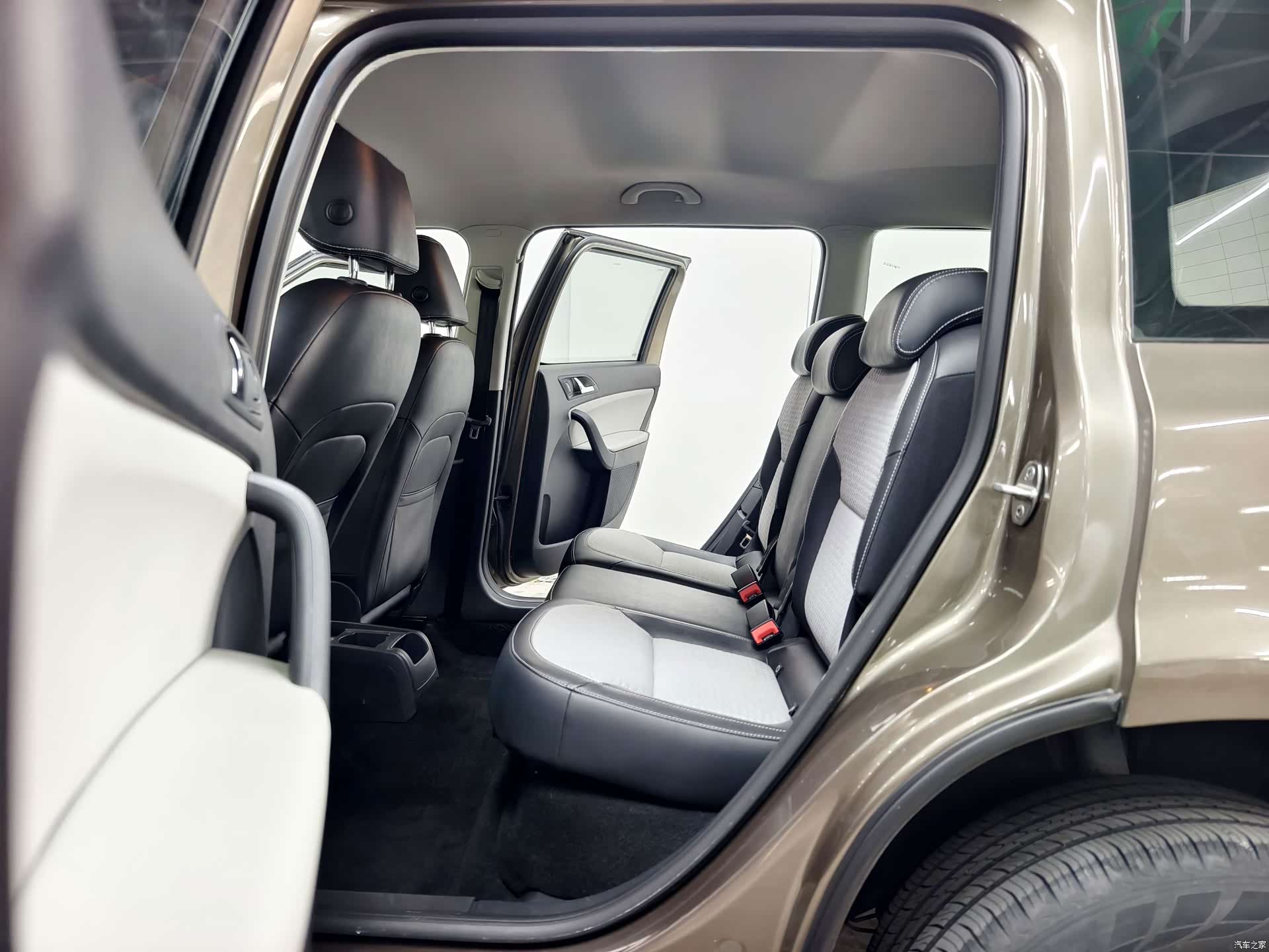 Skoda Yeti, 2015 13
