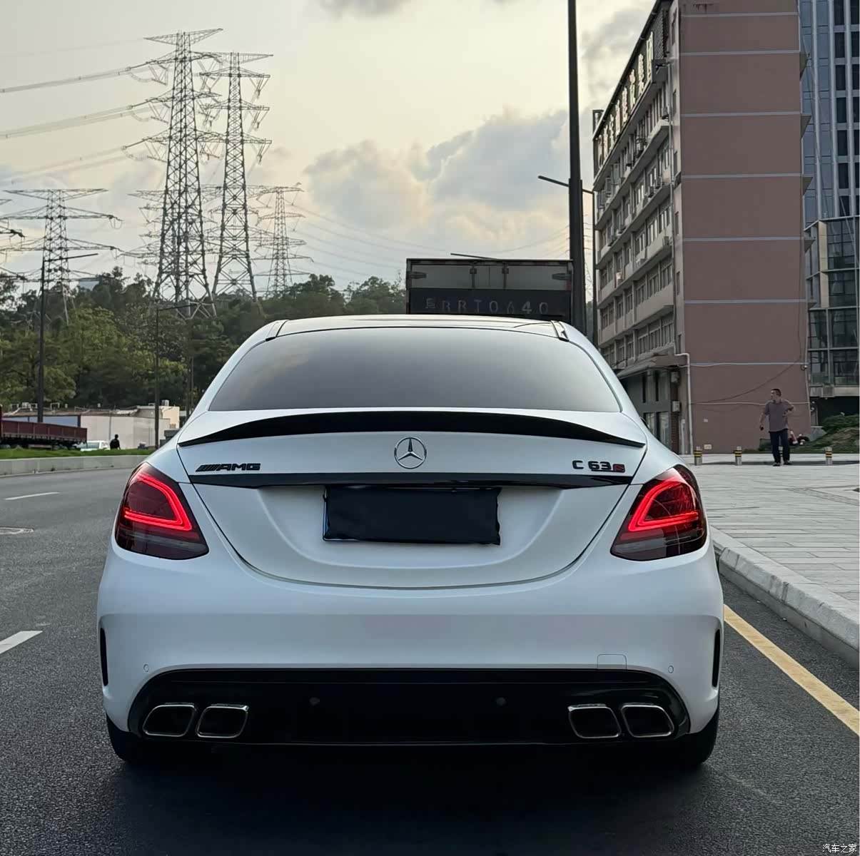 Mercedes-Benz C-Class, 2016 9