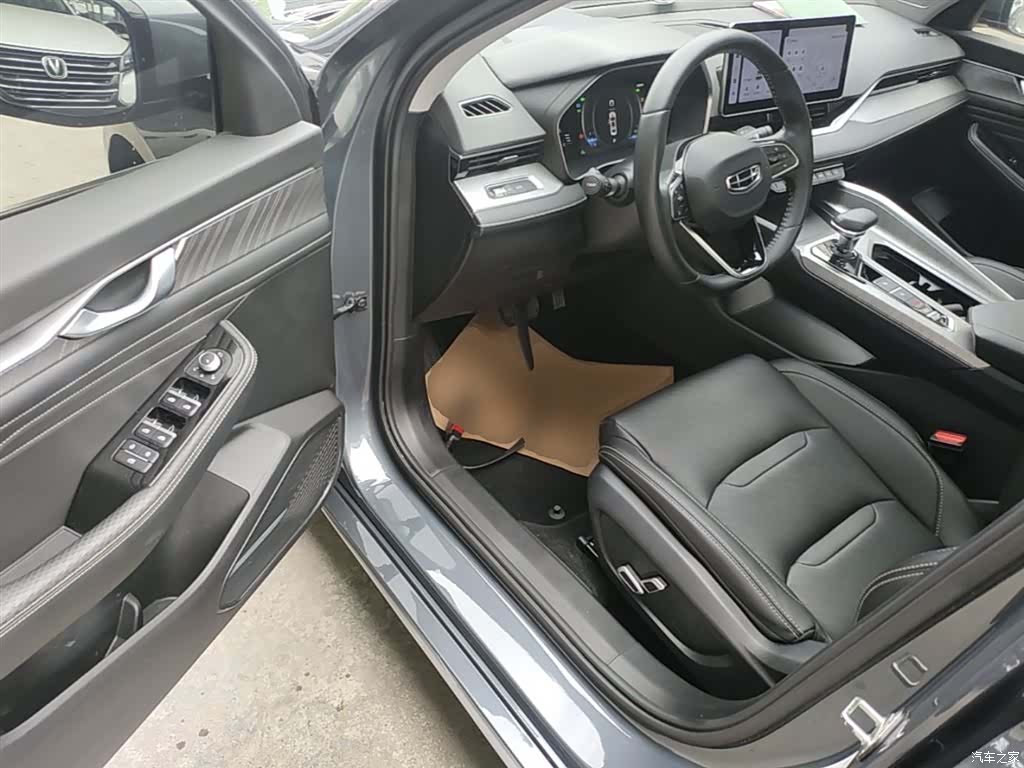 Geely Preface, 2023 16