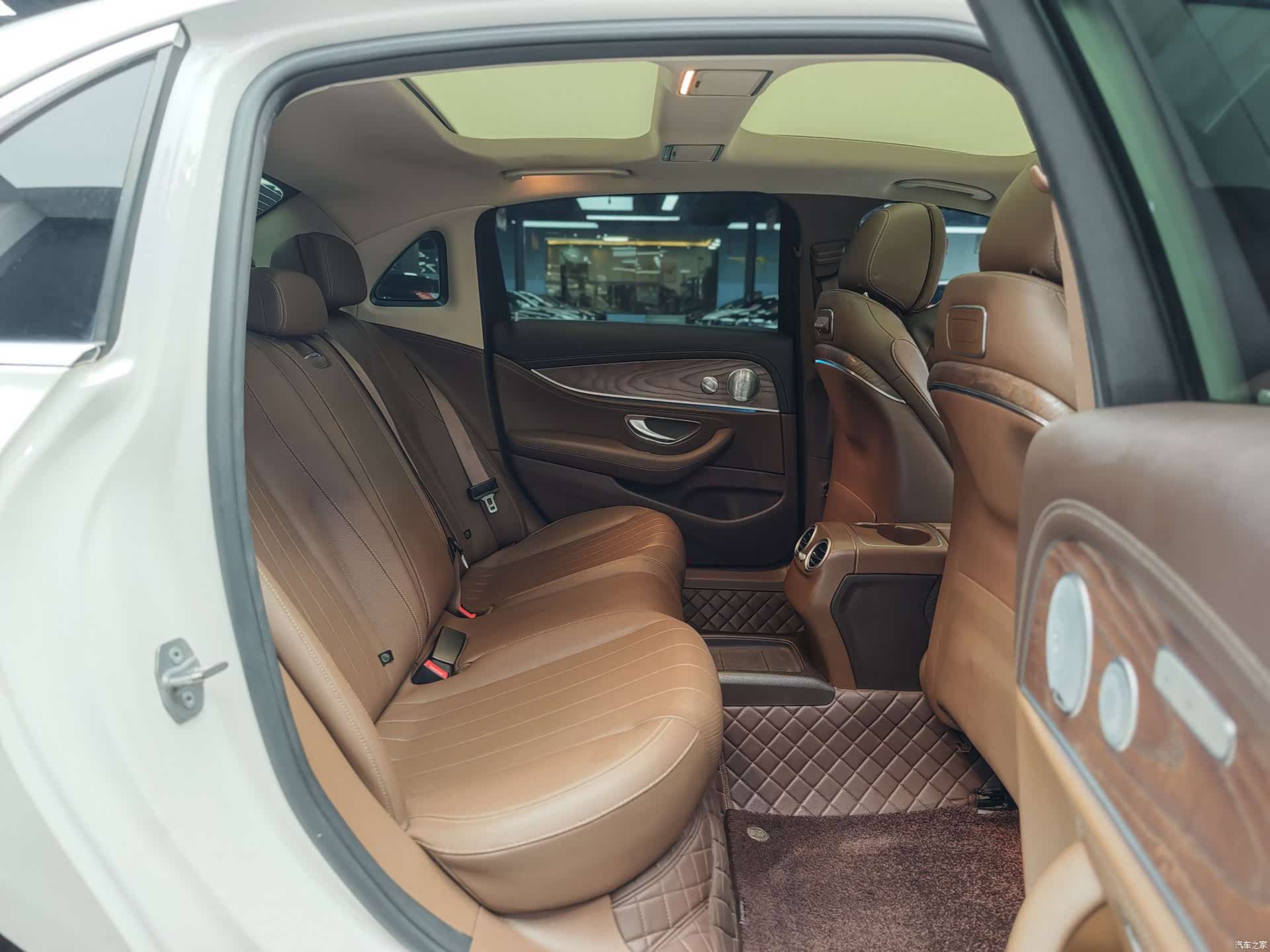 Mercedes-Benz E-Class, 2019 все фото