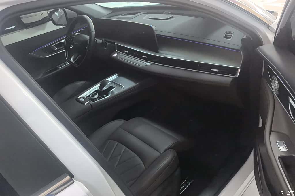 Chery Tiggo 8, 2025 8