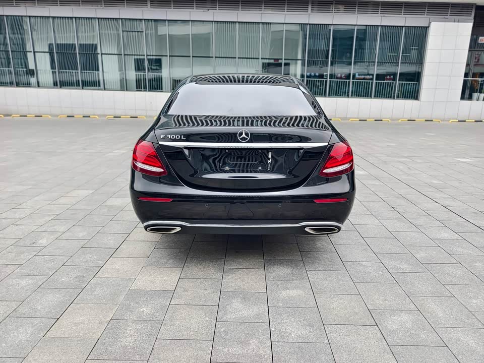 Mercedes-Benz E-class Mercedes-Benz E-class