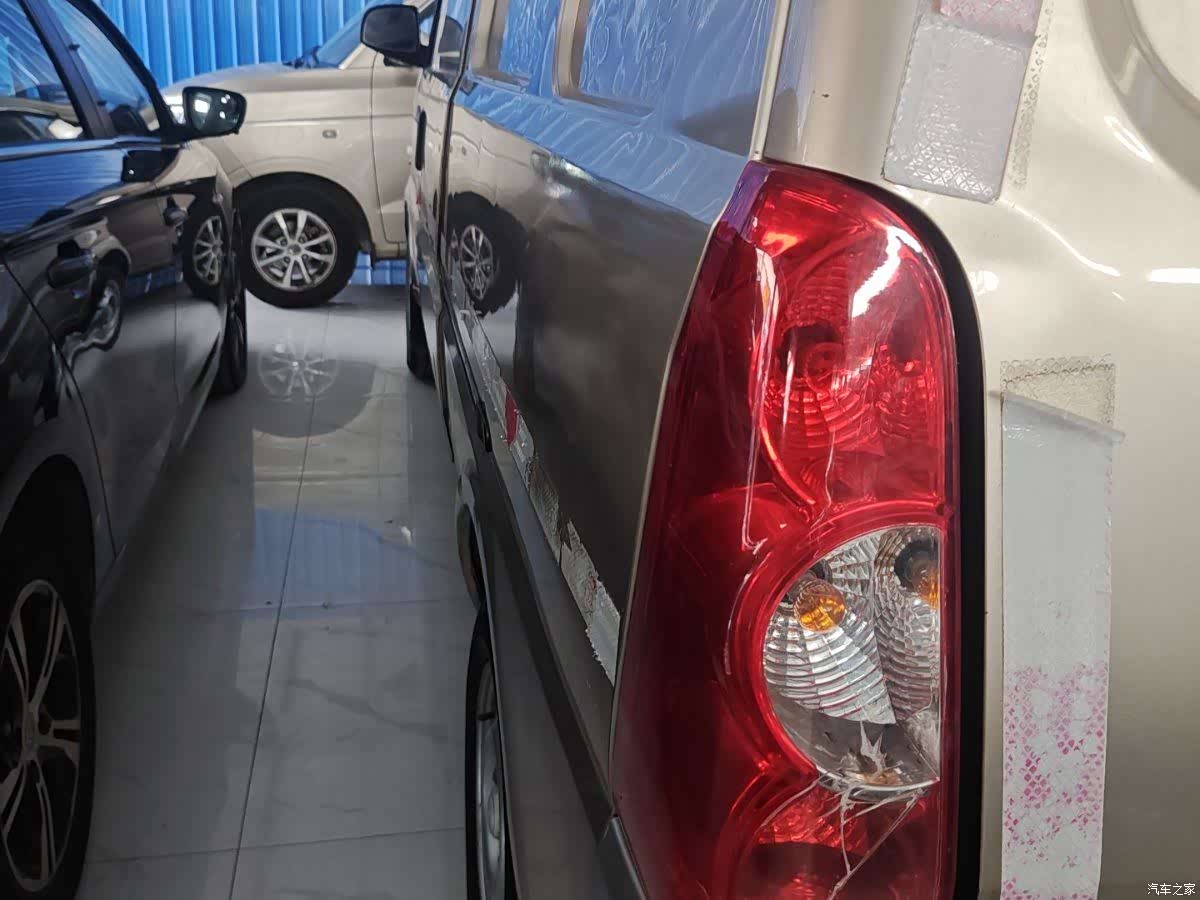 Wuling L3C, 2021 14