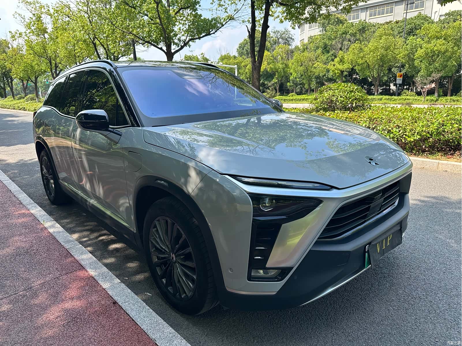 NIO ES8, 2022 12