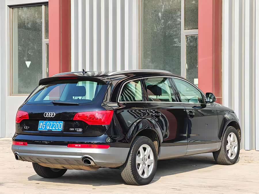 Audi Q7 2015, фото 7