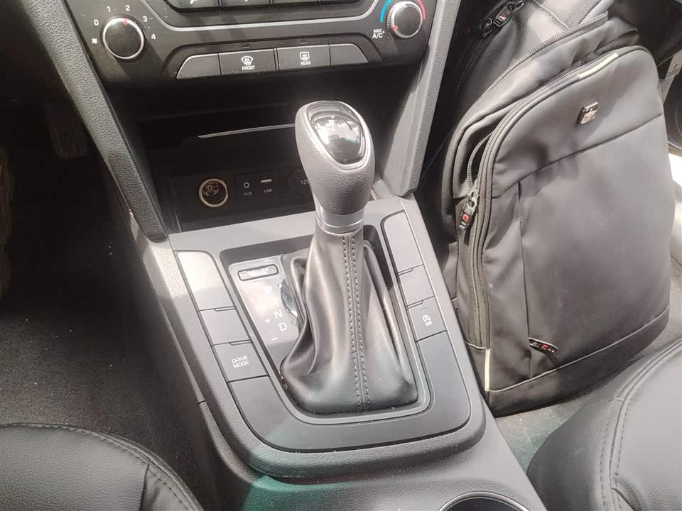 Hyundai Lead Hyundai Lead