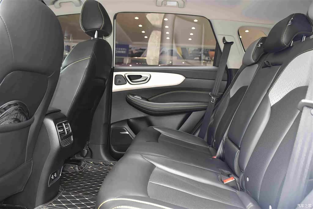 Roewe RX5, 2021 8