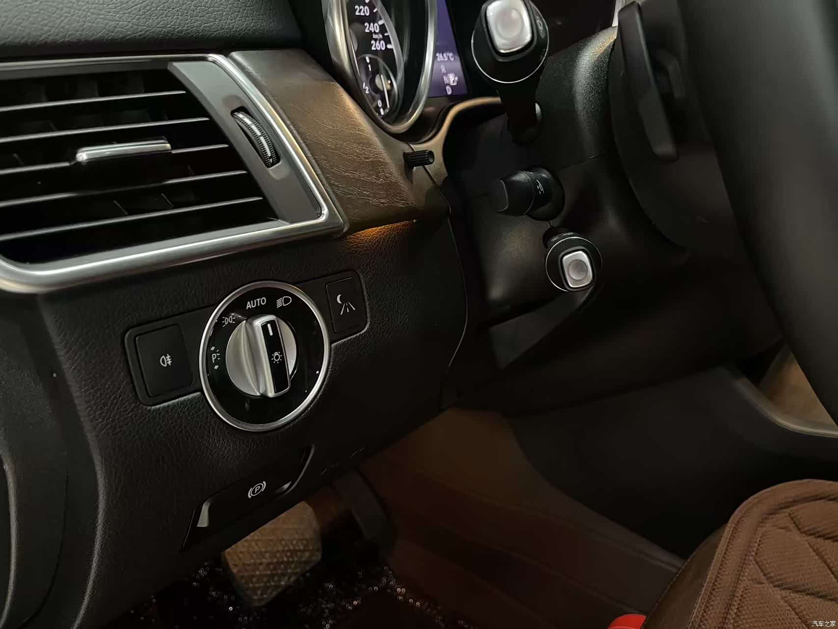 Mercedes-Benz GL-Class, 2014 9