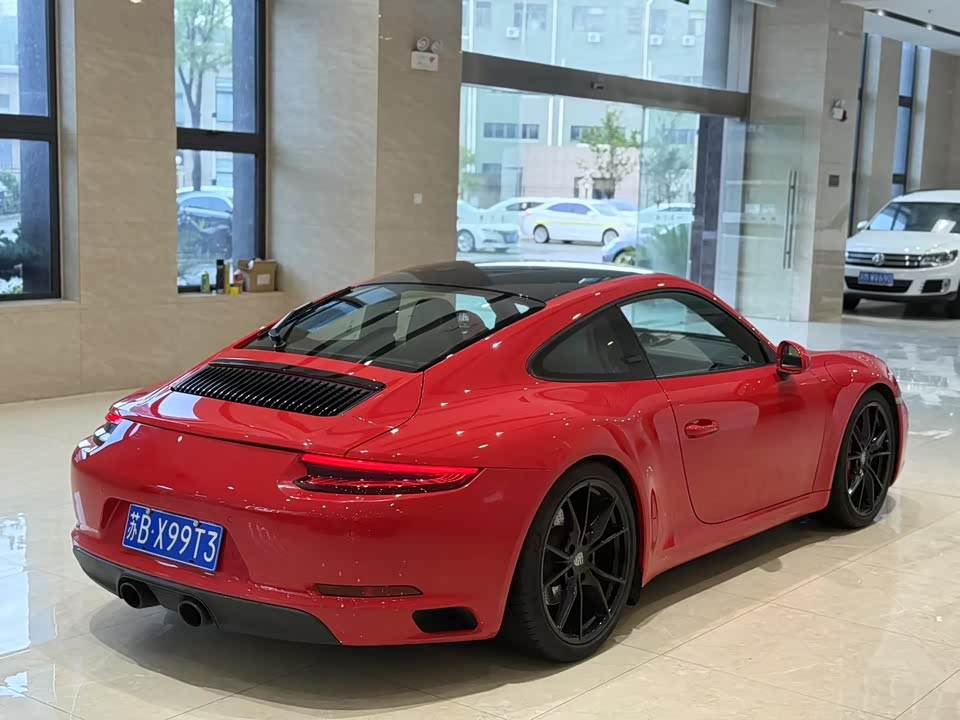 Porsche 911