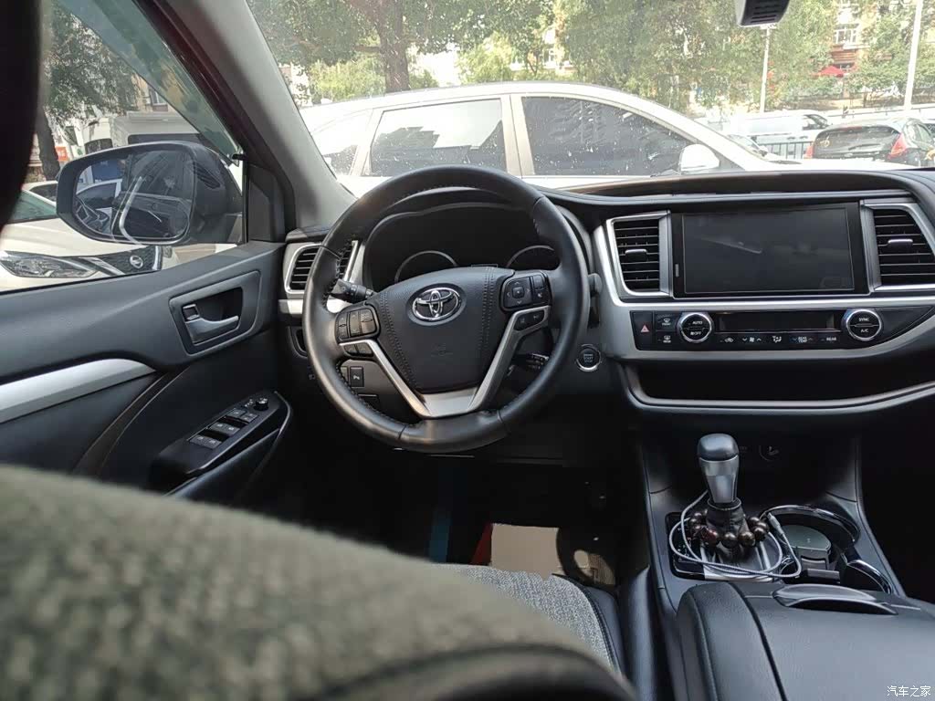 Toyota Highlander, 2021 11
