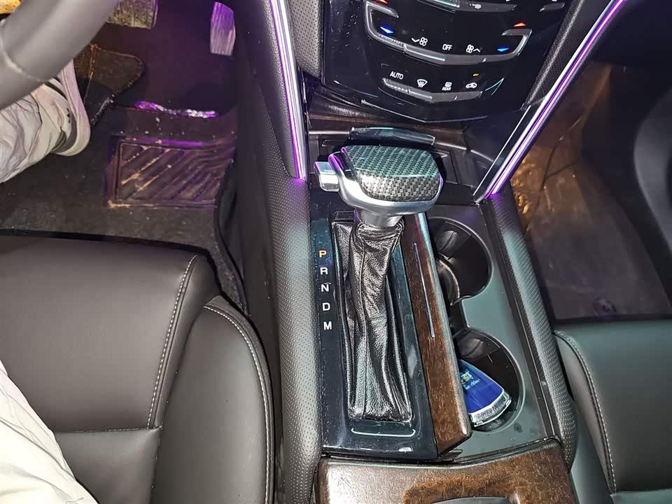 Cadillac XTS
